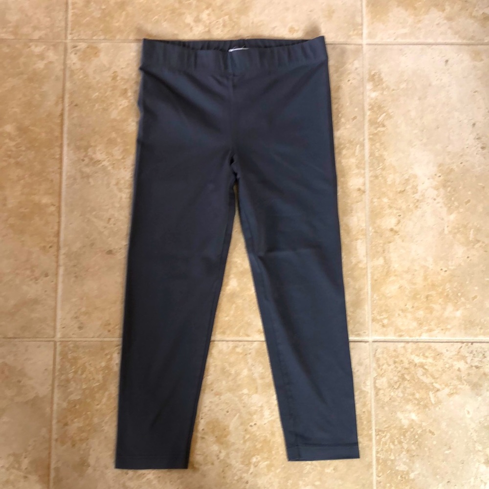 Danskin Ladies Capri Leggings